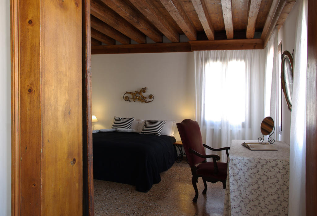 Appartamenti San Luca Venice Room photo